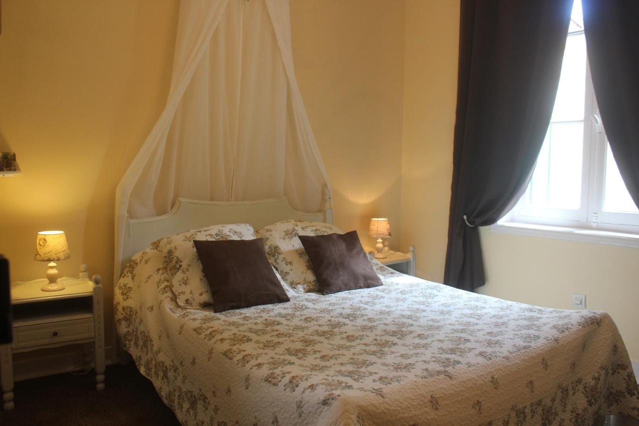 Le Jardin Sarlat Bed & Breakfast ภายนอก รูปภาพ